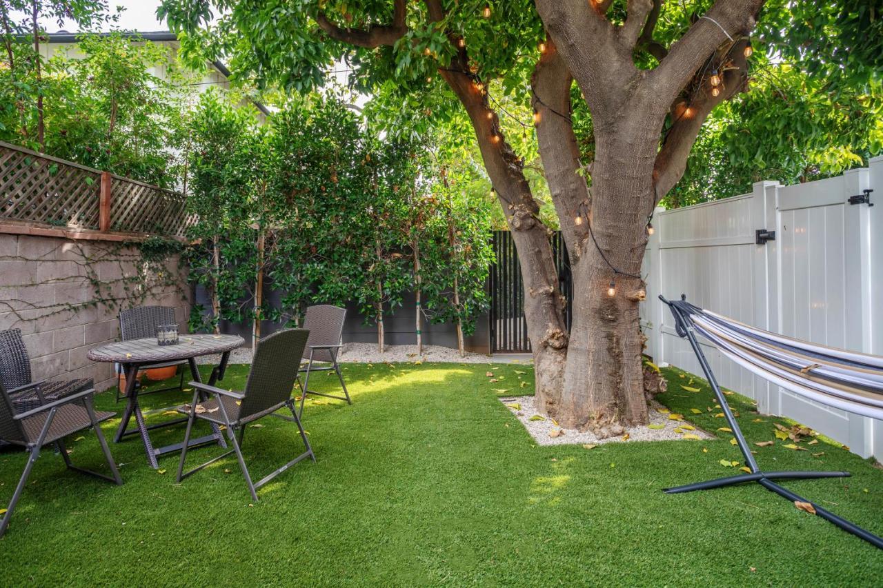 Serene 1 Bed Guest House With Patio Sleeps 6 Los Angeles Dış mekan fotoğraf