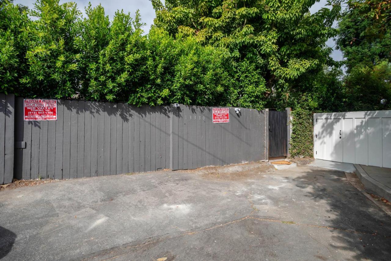 Serene 1 Bed Guest House With Patio Sleeps 6 Los Angeles Dış mekan fotoğraf